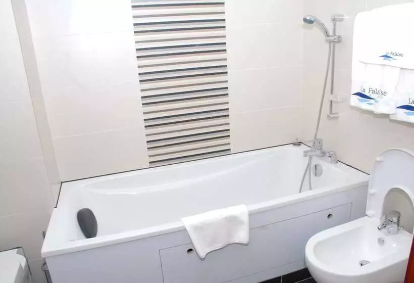 هتل La Falaise Yaounde