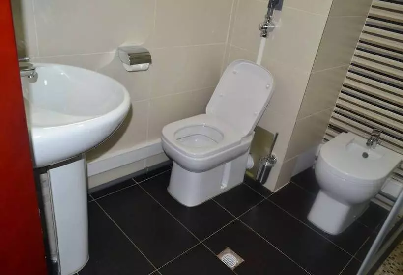 هتل La Falaise Yaounde