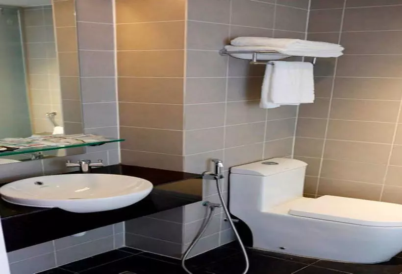 هتل Lot 10 Boutique