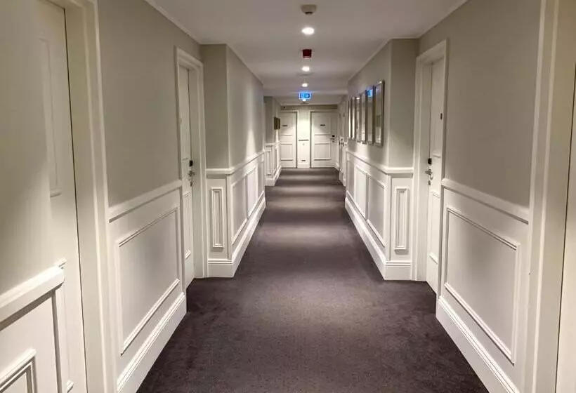 酒店 Miramare Gardens Boutique Accommodation