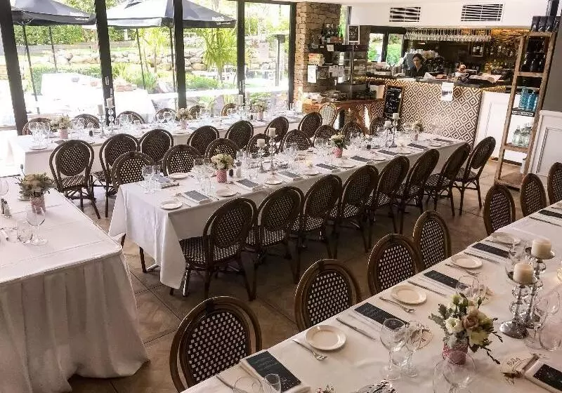 酒店 Miramare Gardens Boutique Accommodation