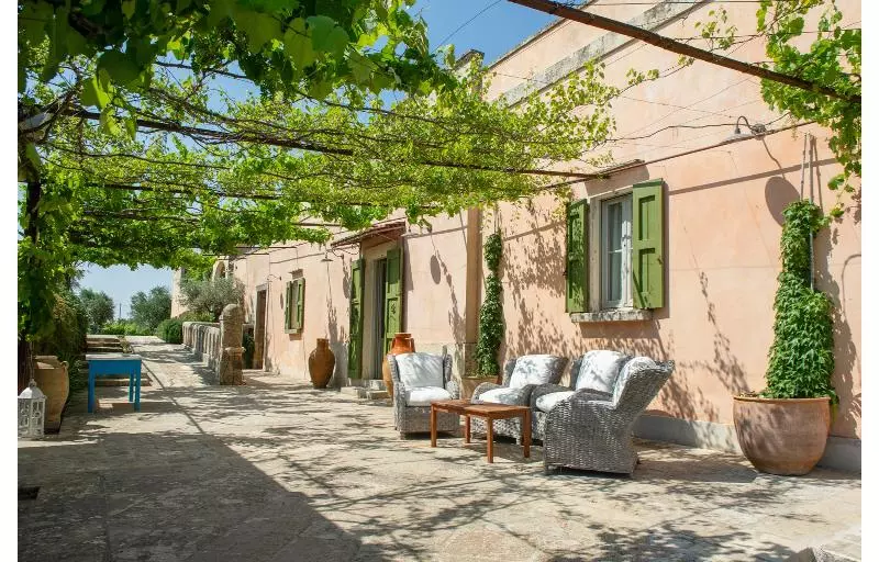 호텔 Naturalis Bio Resort