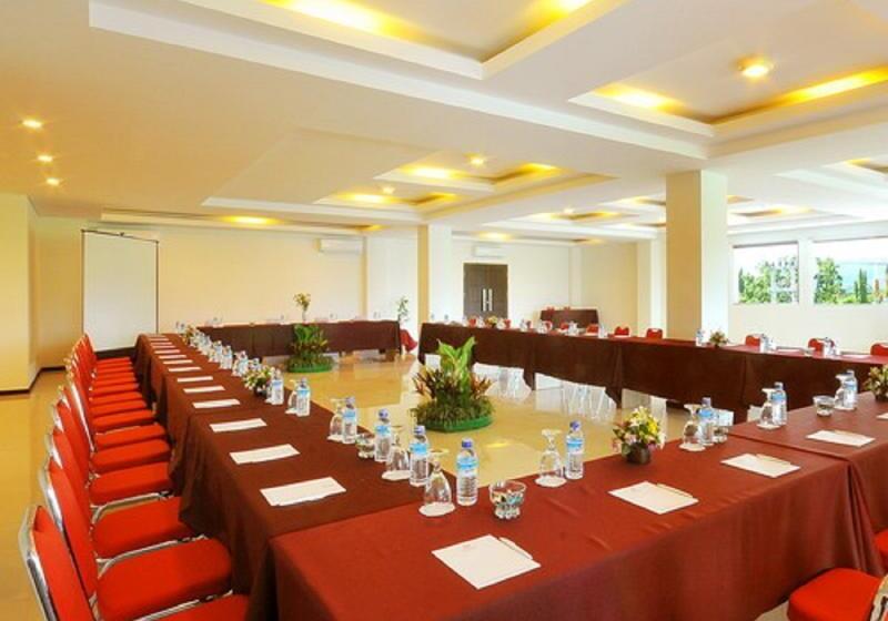 Pratama Hotel & Convention Mataram
