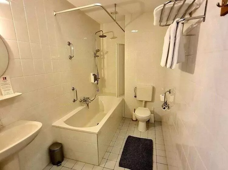 هتل Restaurant 't Trefpunt