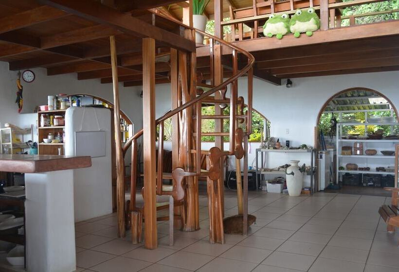 호텔 The Lookout Inn Lodge