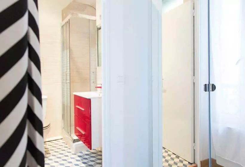 هتل Maison Urbaine