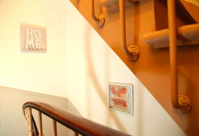 هتل Maison Urbaine