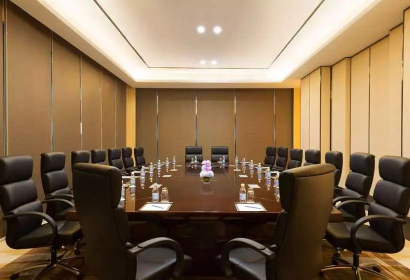 هتل Wyndham Chongqing Yuelai