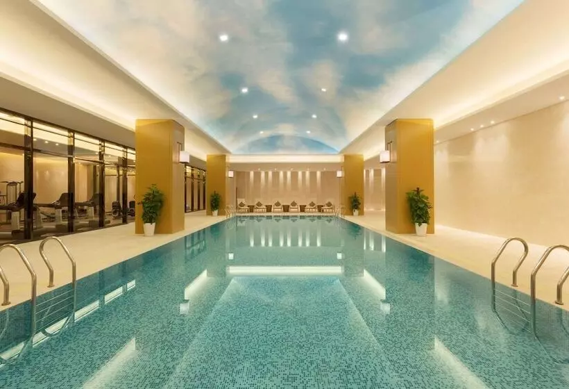 هتل Wyndham Chongqing Yuelai