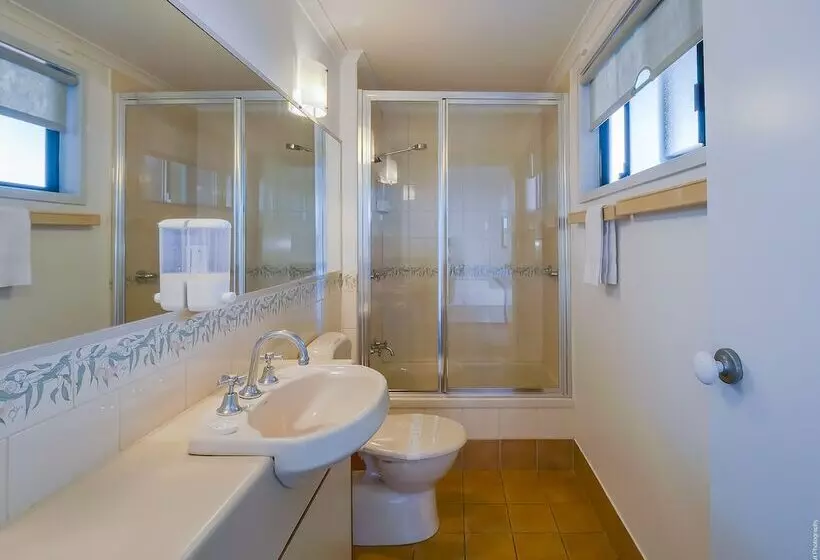 Motel Boat Harbour Studio Apartments And Villas