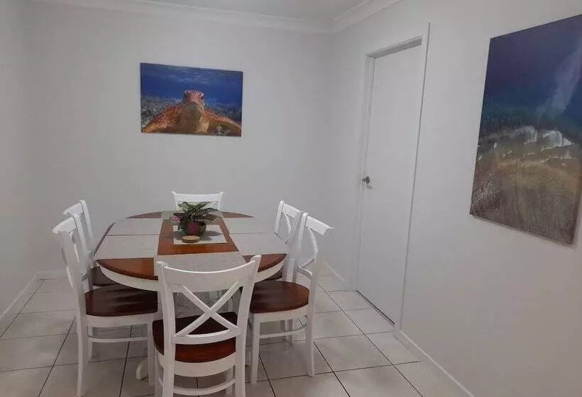 Motel Boat Harbour Studio Apartments And Villas