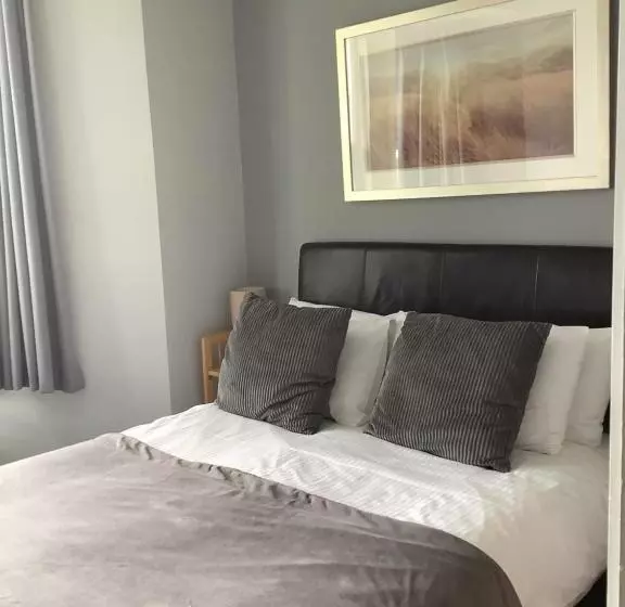 ペンション Beechwood House