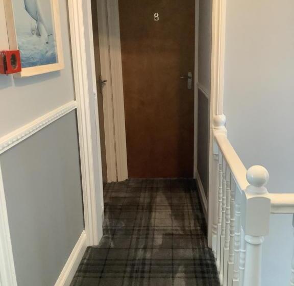 بنسيون Beechwood House