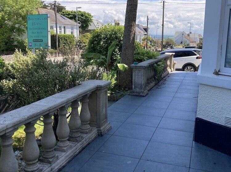 بنسيون Beechwood House