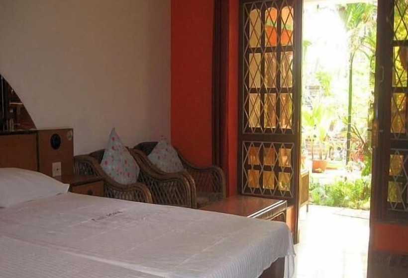 بنسيون Palm Groove Guest House