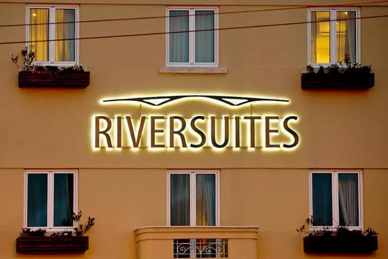 بنسيون Riversuites