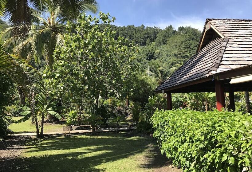 پانسیون Punatea Village