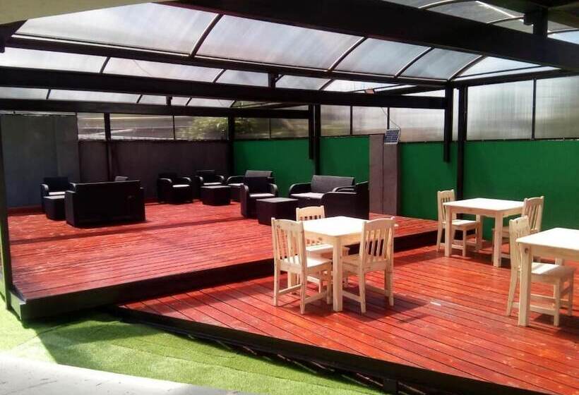 Bed & Breakfast Afrikawisa At O.r. Tambo International Airport