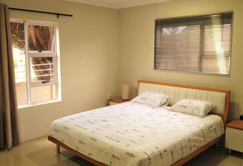 Bed & Breakfast Afrikawisa At O.r. Tambo International Airport