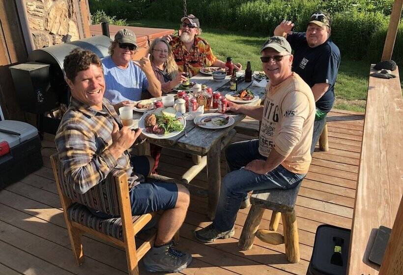 צימר Clam Gulch Lodge