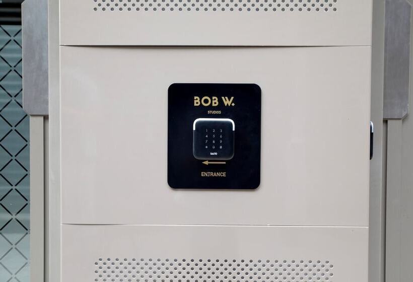 Bob W Tower Hill Studios