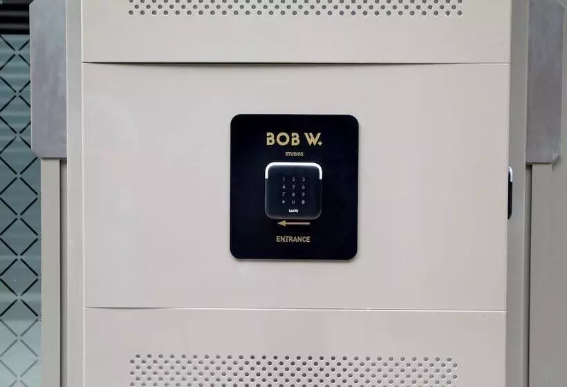 Bob W Tower Hill Studios