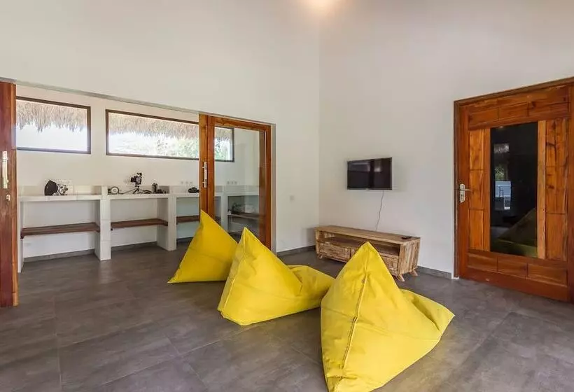 Emocean Beach Boutique Resort