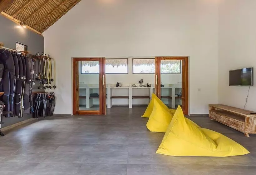 Emocean Beach Boutique Resort