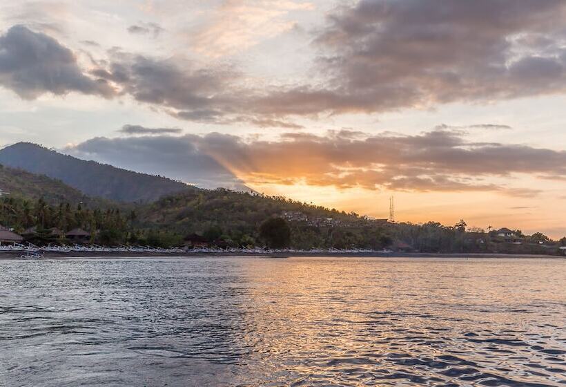 Emocean Beach Boutique Resort