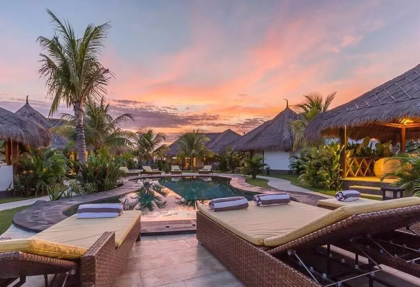 Emocean Beach Boutique Resort