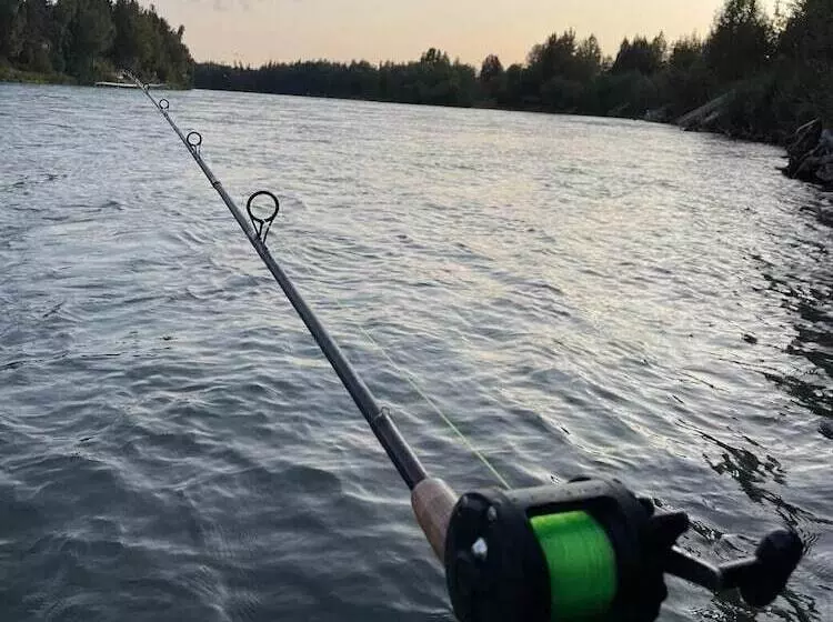 Hotelli Alaska Lake And Lodge At Longmere