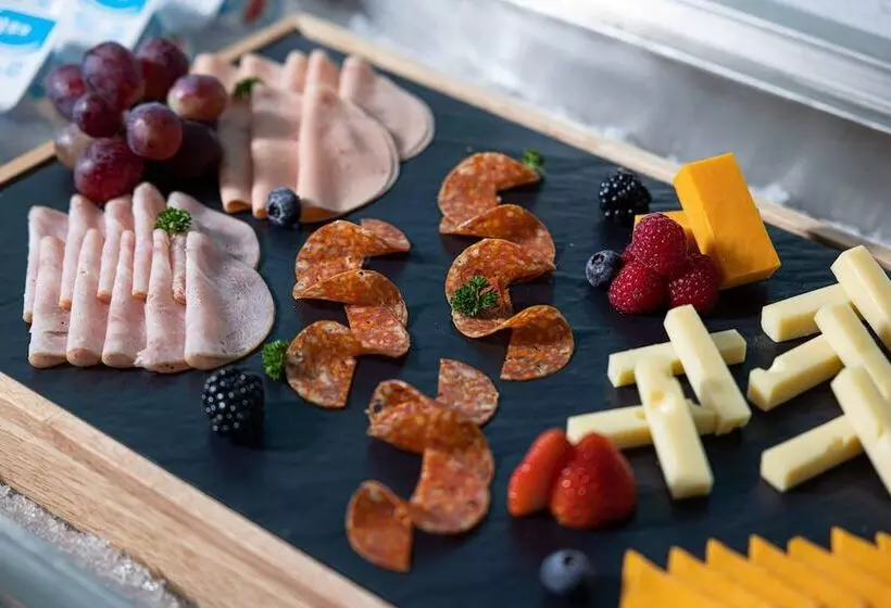 Hotelli Home2 Suites By Hilton Guiyang Airport