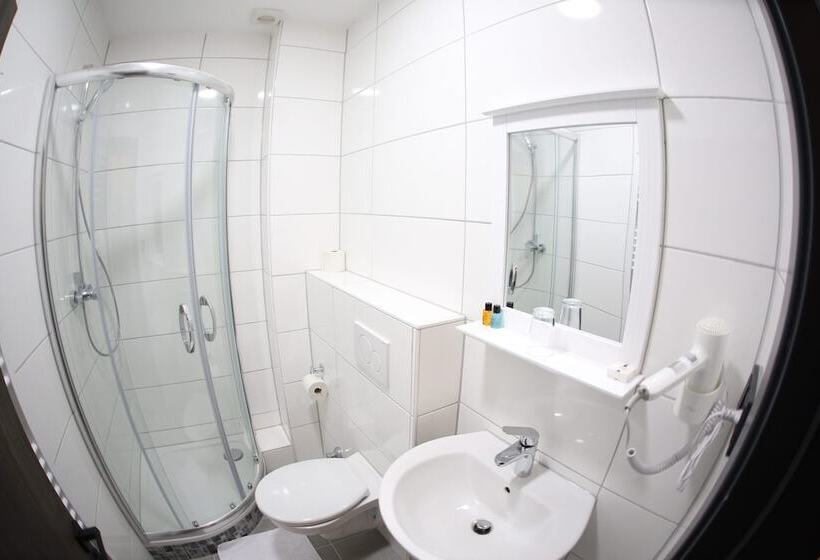 בית מלון כפרי Münden