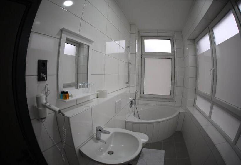 בית מלון כפרי Münden