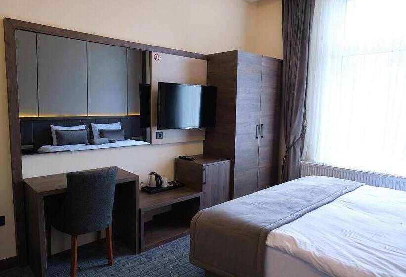 בית מלון כפרי Münden