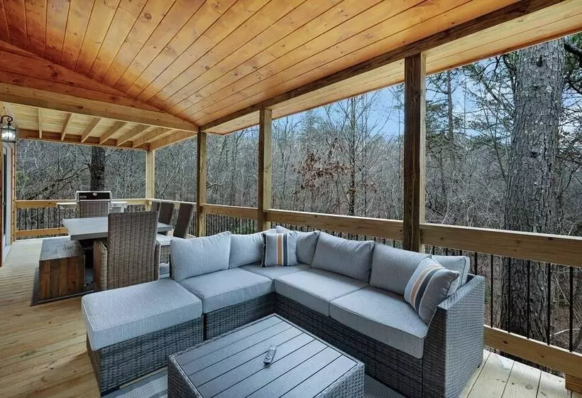 Knotty Dreams Retreat