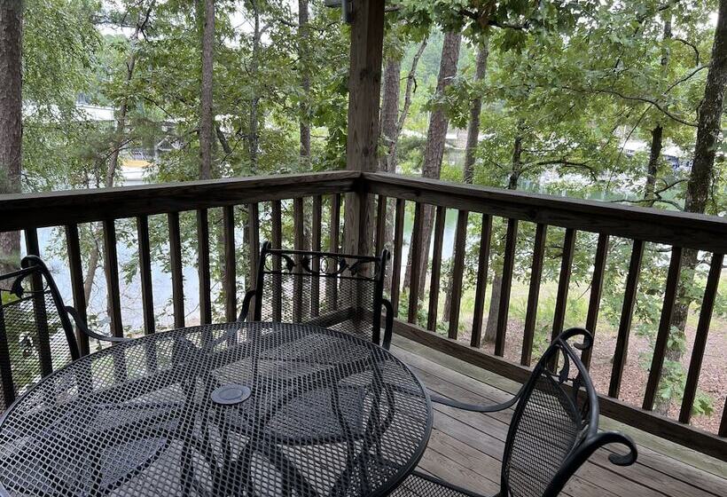Lake View Three Bedroom, Three Bath Harbor North Luxury Cottage With Private Hot Tub Overlooking Lak