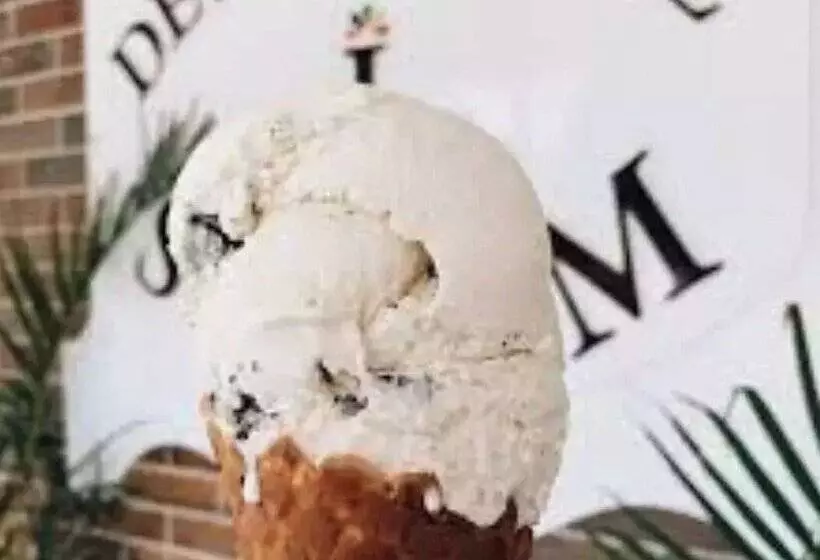 پانسیون 876 Ja Oasis & Homestay   By Kingston Airport