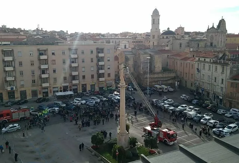 ペンション S Ard Guest House Sassari