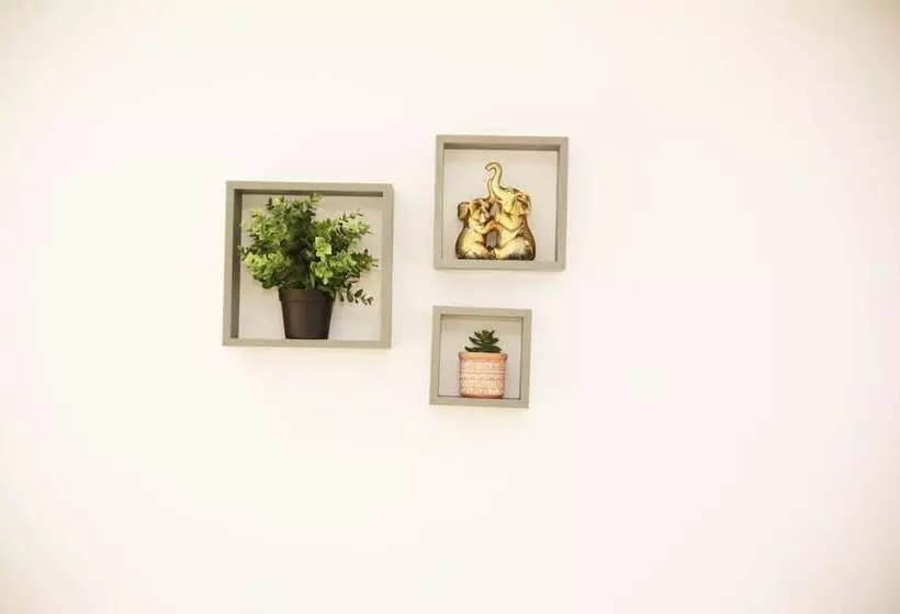 Residenssi Deluxe 4 Bed House Close2 Wembley Stadium