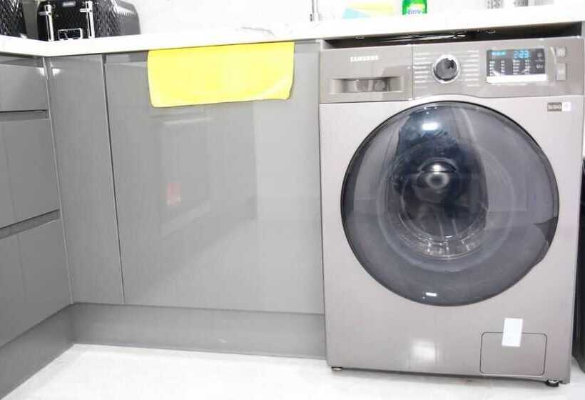 إقامة Deluxe 4 Bed House Close2 Wembley Stadium