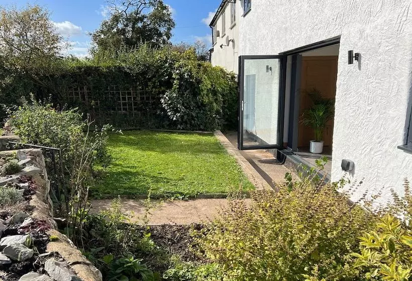 Ty Gwyn Holiday Cottage