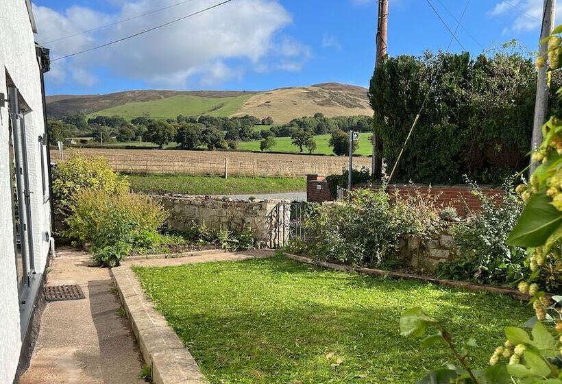 Ty Gwyn Holiday Cottage