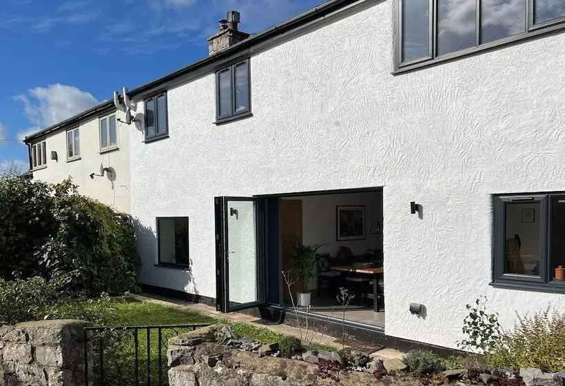 Ty Gwyn Holiday Cottage