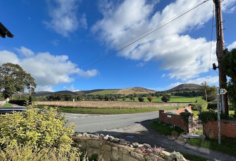 Ty Gwyn Holiday Cottage