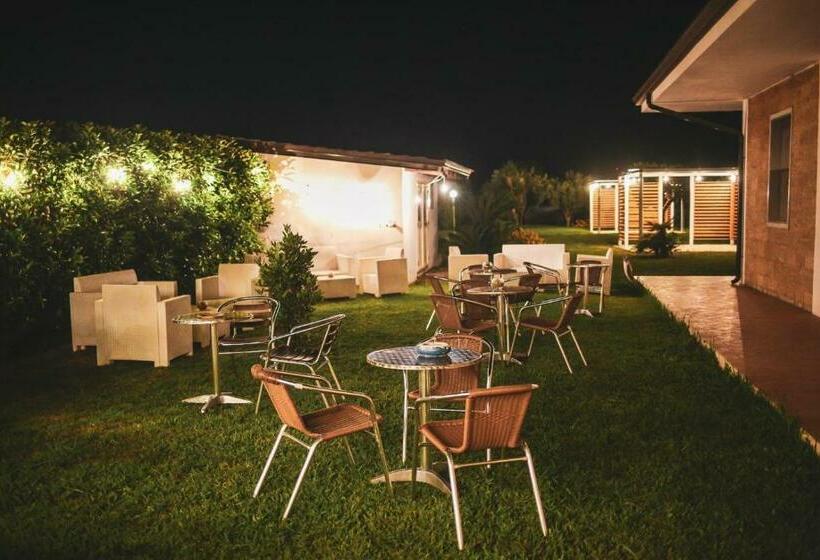 تختخواب و صبحانه Verter Home Resort