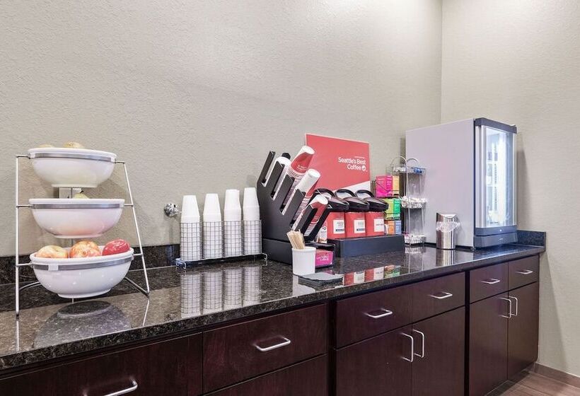 Cobblestone Hotel & Suites Mosinee