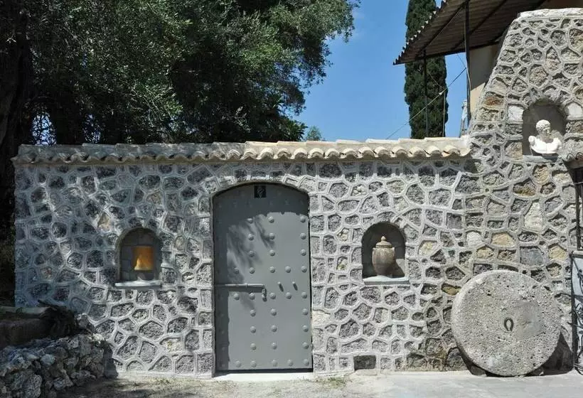ホテル Corfu Green Paradise   Luxury Villa In Mistralatika, Kato Korakiana
