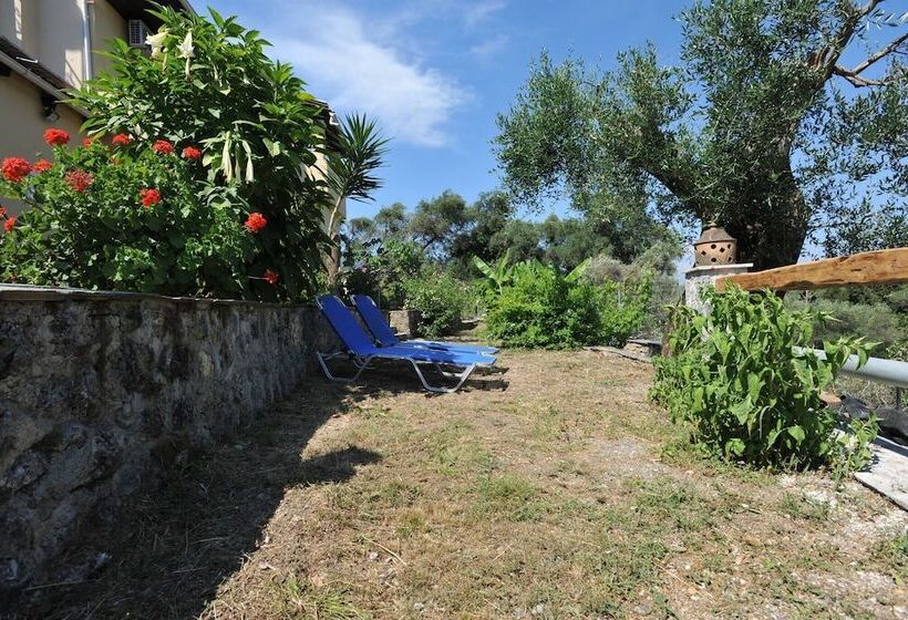 فندق Corfu Green Paradise Luxury Villa In Mistralatika, Kato Korakiana