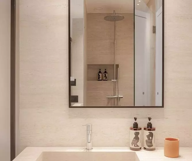 Hotel Doryssa Theorem